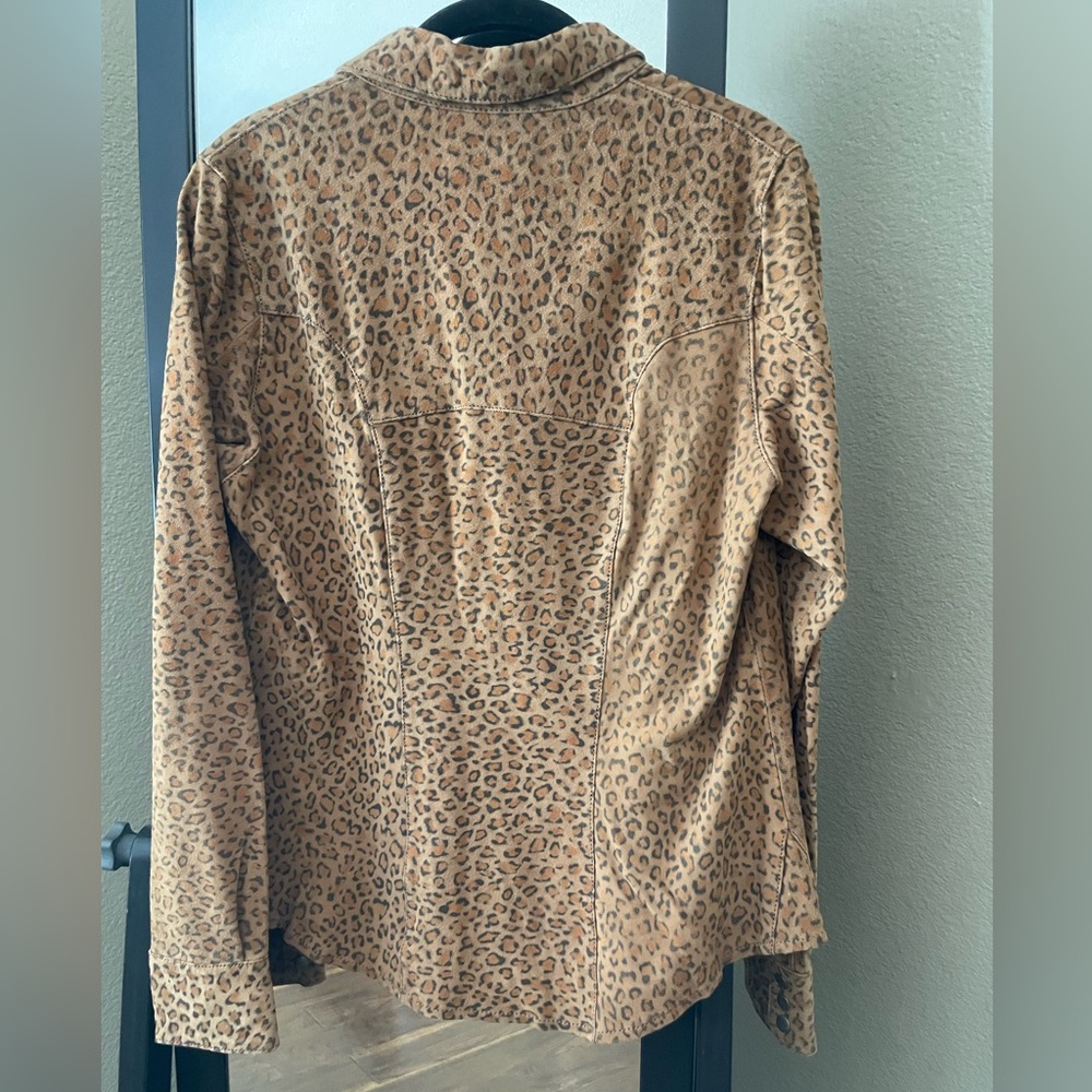 One Teaspoon Wild Thing Suede Shacket - Picture 6 of 7